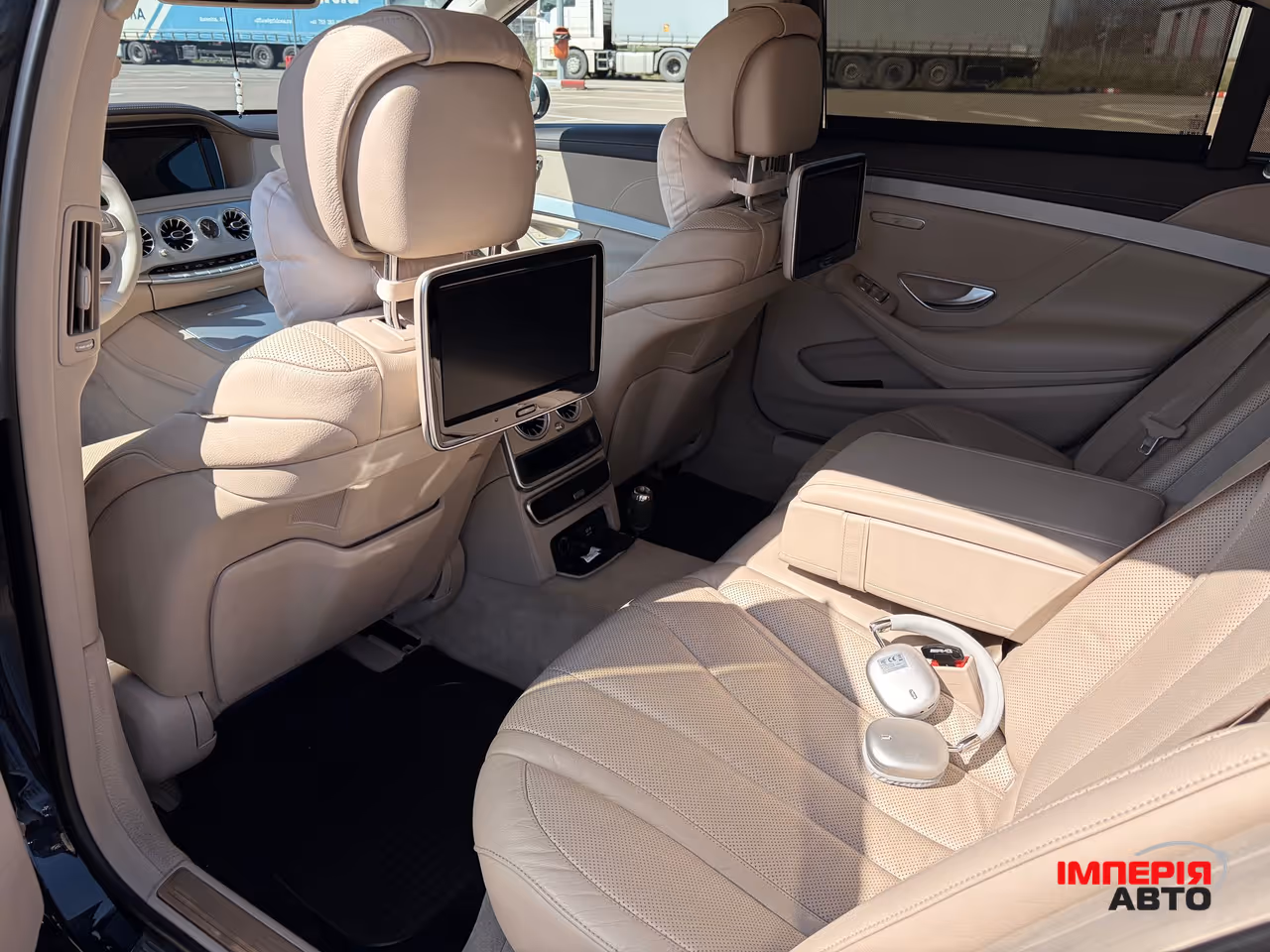 Mercedes-Benz S-Класс - фото 19