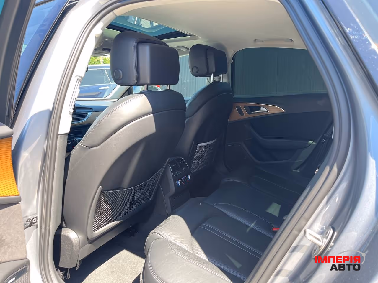 Audi A6 - фото 12