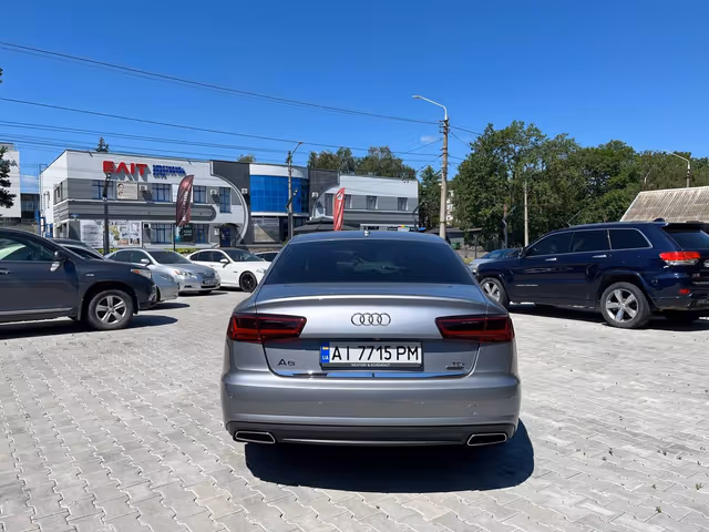 Audi A6 - фото 5