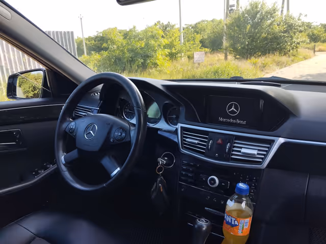 Mercedes-Benz E-Класс - фото 5