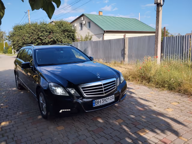 Mercedes-Benz E-Класс - фото 4