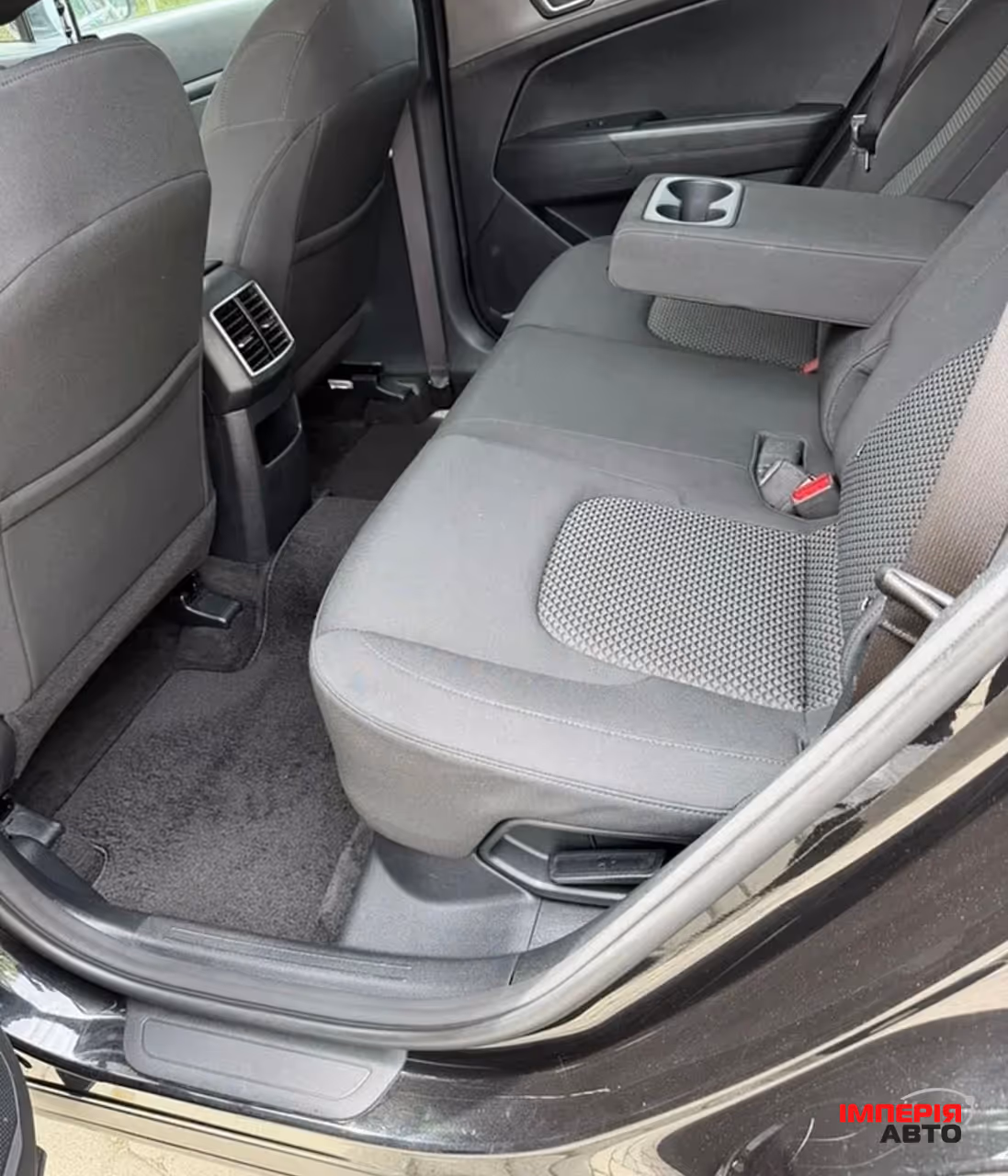 Kia Sportage - фото 13