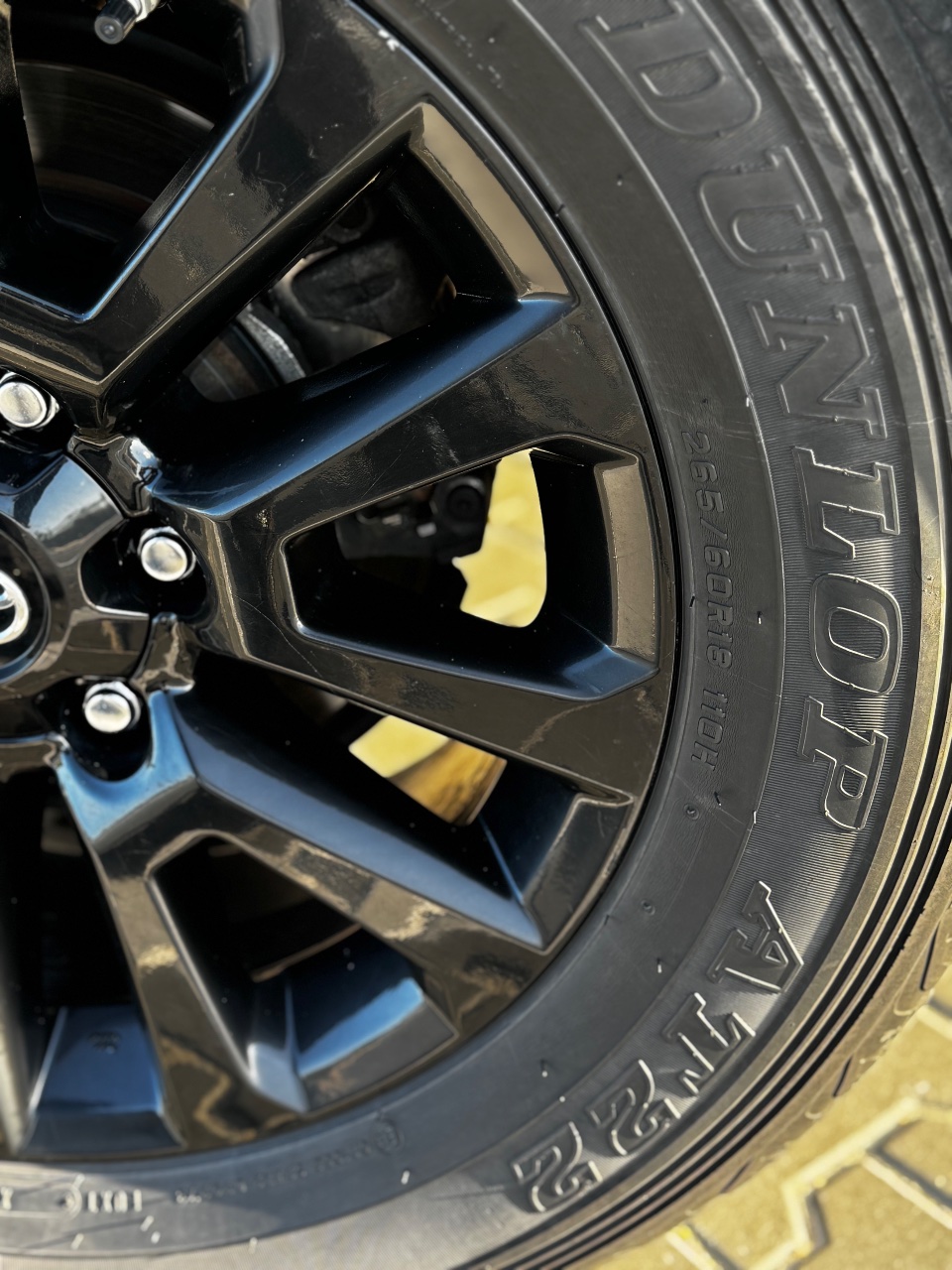 Toyota Land Cruiser Prado - фото 1