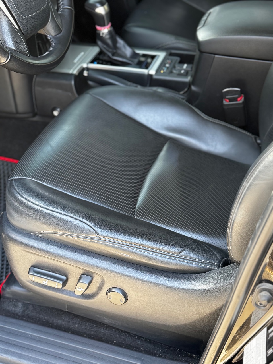 Toyota Land Cruiser Prado - фото 4