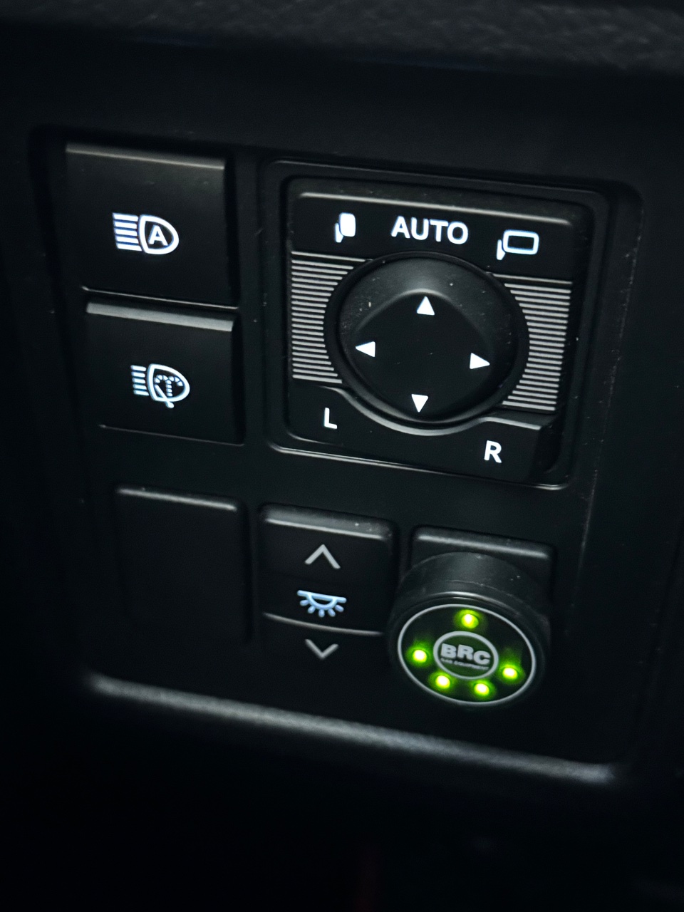 Toyota Land Cruiser Prado - фото 19