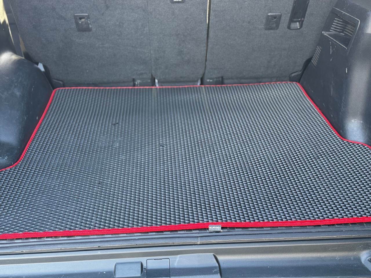 Toyota Land Cruiser Prado - фото 3