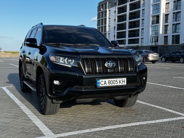 Toyota Land Cruiser Prado - фото 2