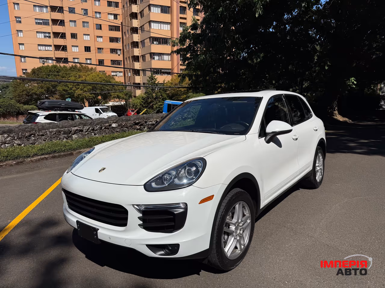 Porsche Cayenne - фото 1