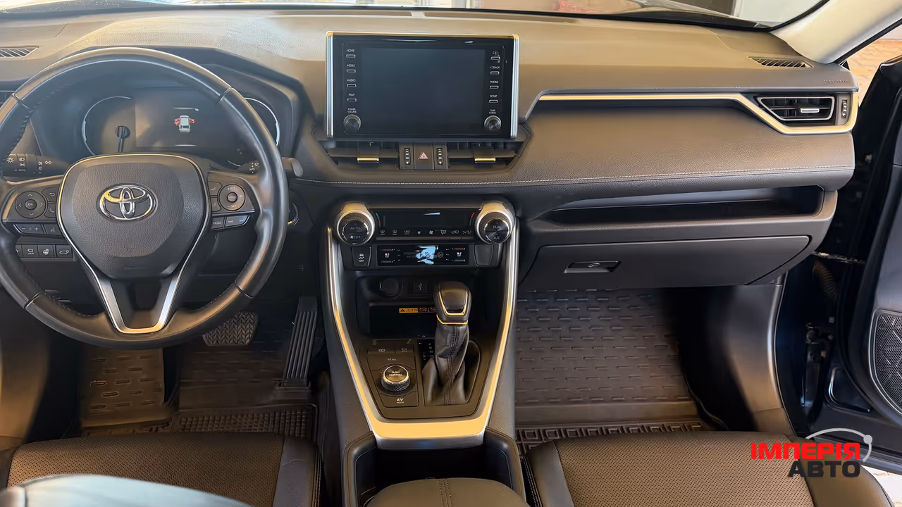 Toyota RAV4 - фото 15