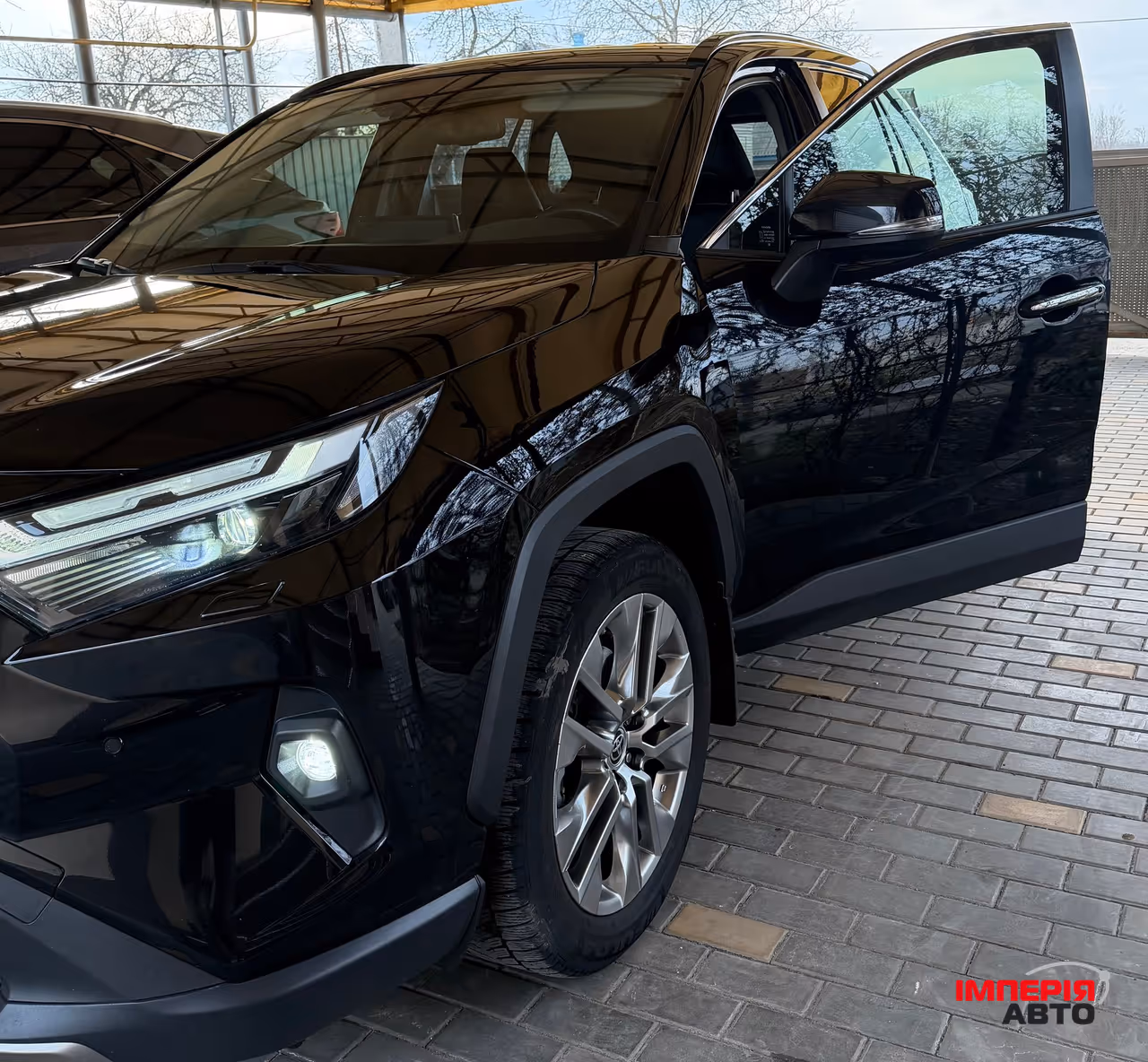 Toyota RAV4 - фото 11