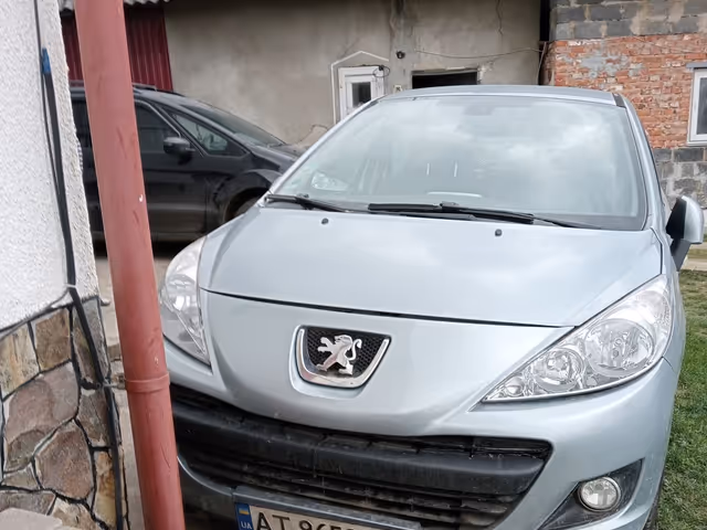 Peugeot 207 - фото 2