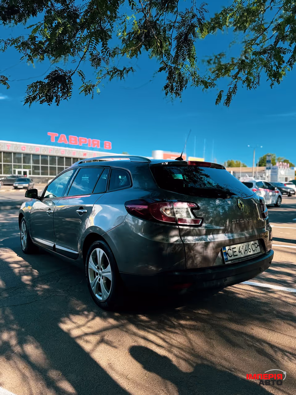 Renault Megane - фото 8