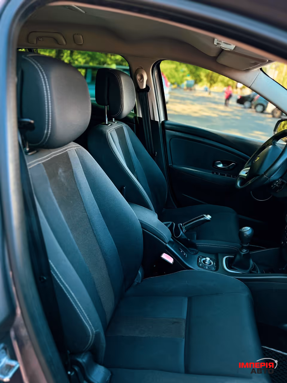 Renault Megane - фото 17