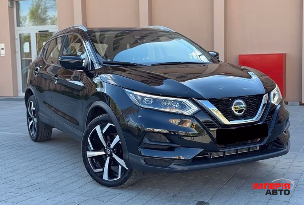 Nissan Rogue Sport - фото 1