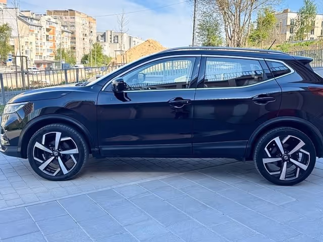 Nissan Rogue Sport - фото 5