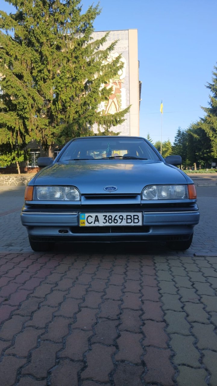 Ford Scorpio - фото 1