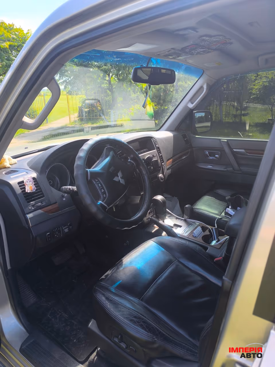 Mitsubishi Pajero - фото 5