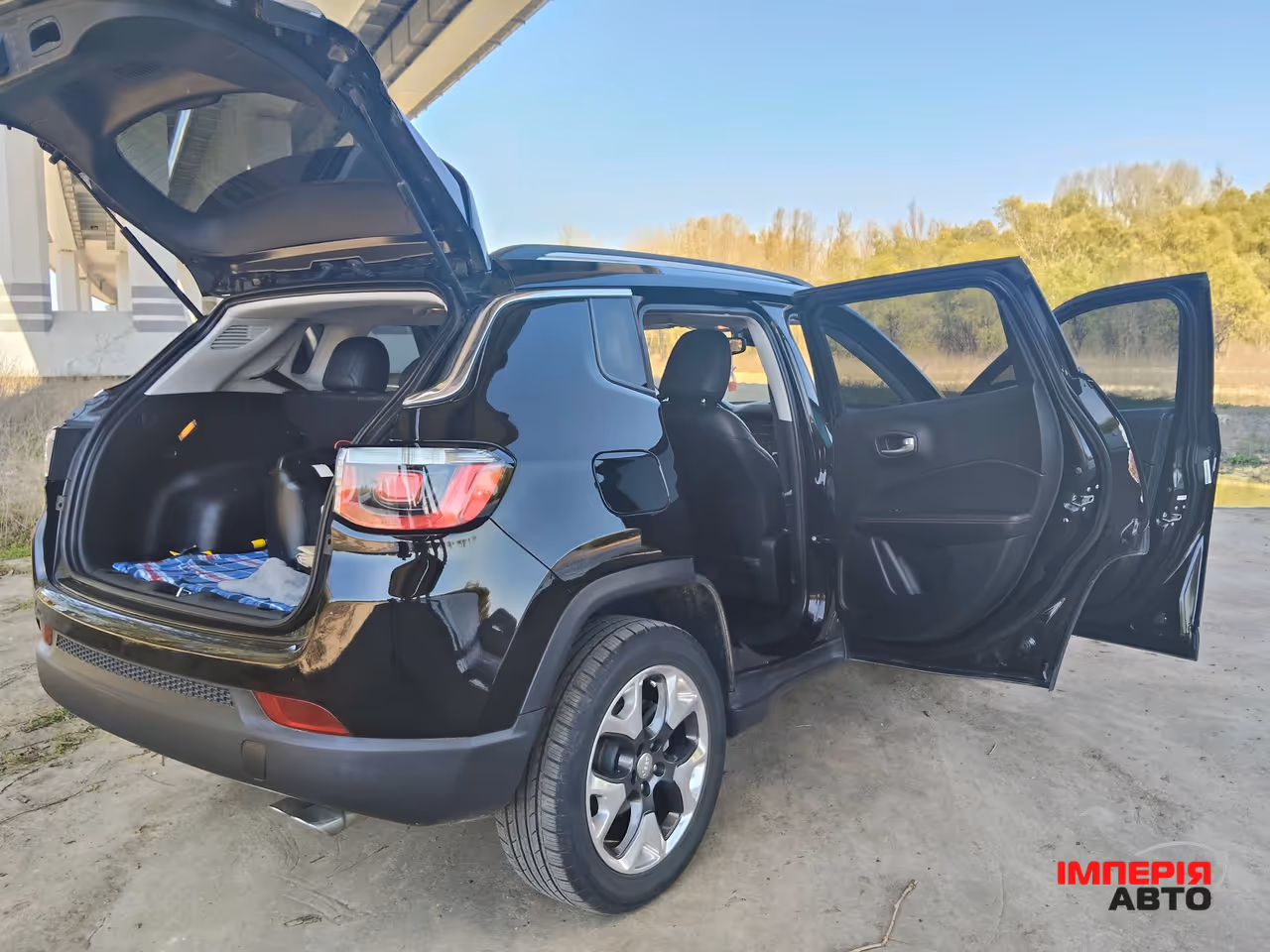 Jeep Compass - фото 9