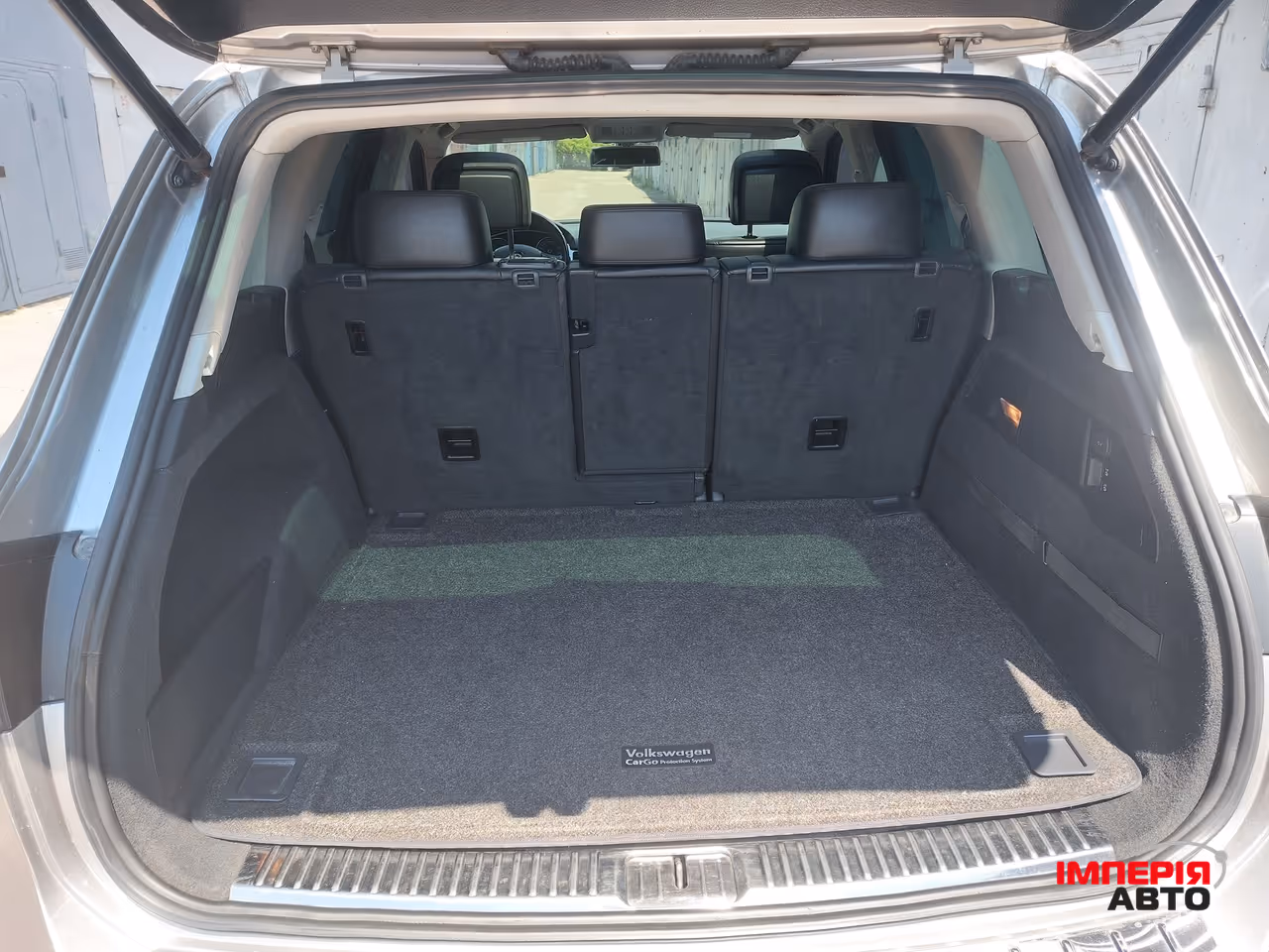 Volkswagen Touareg - фото 20