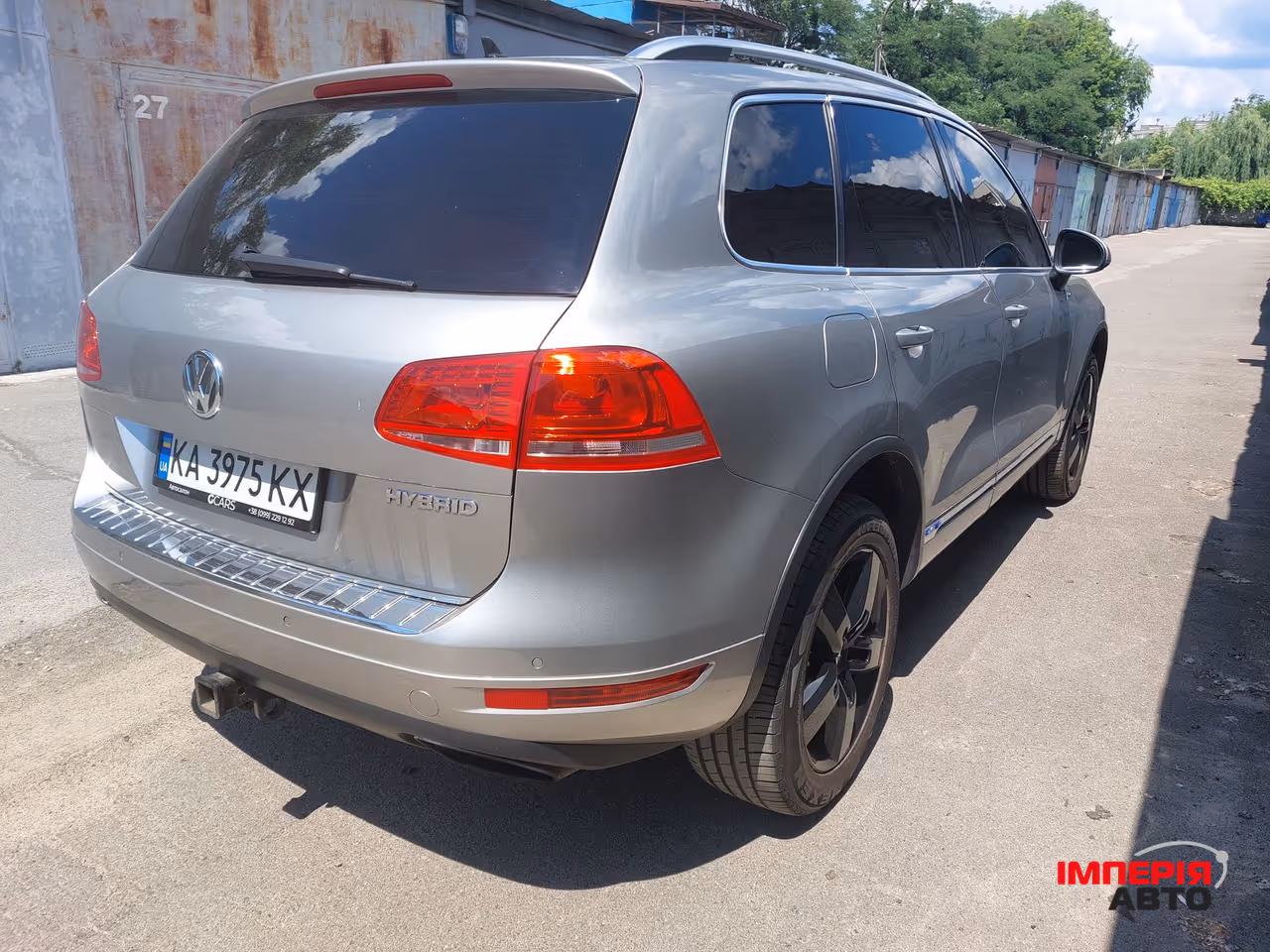 Volkswagen Touareg - фото 8