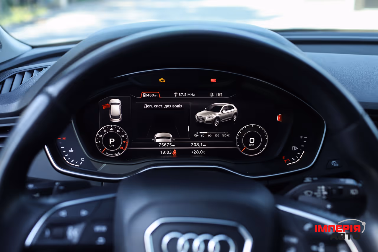 Audi Q5 - фото 9