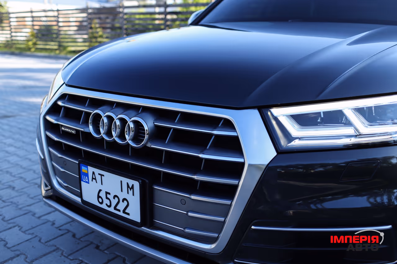 Audi Q5 - фото 2