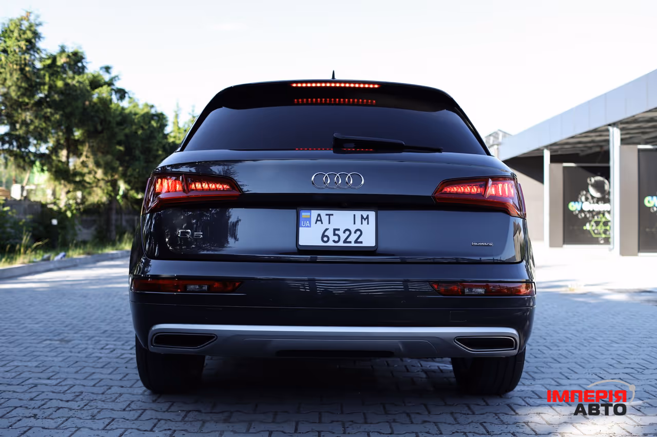 Audi Q5 - фото 5