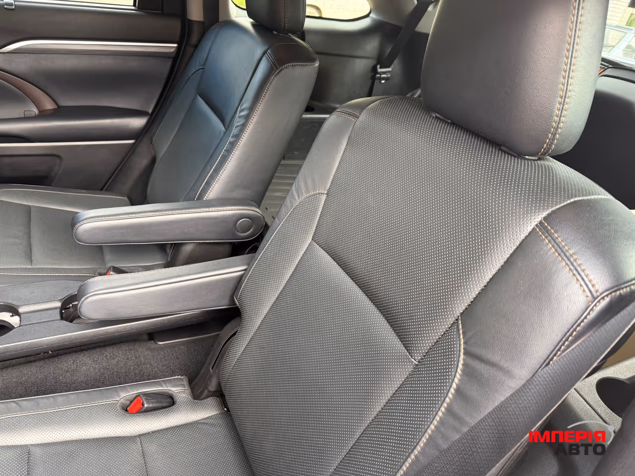 Toyota Highlander - фото 17