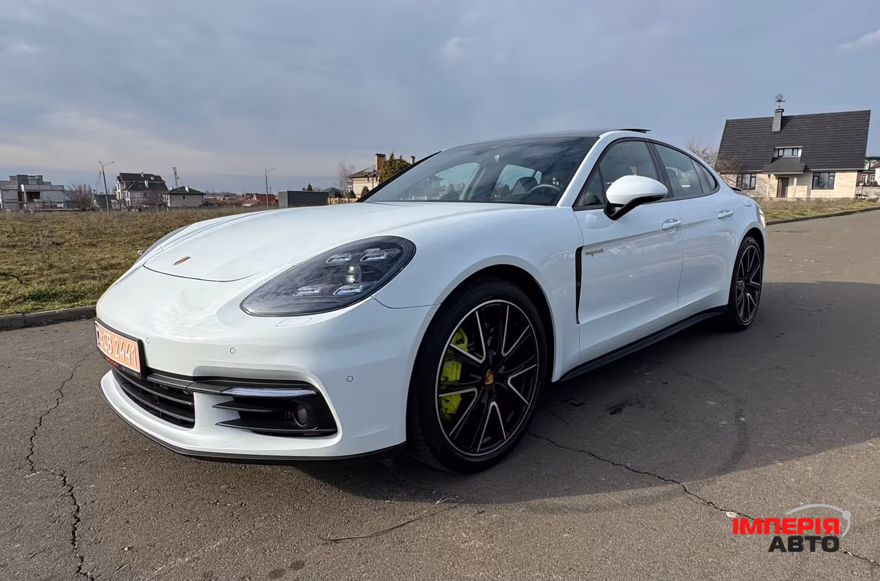 Porsche Panamera - фото 10