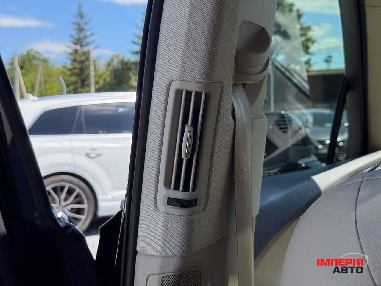 Audi Q7 - фото 39