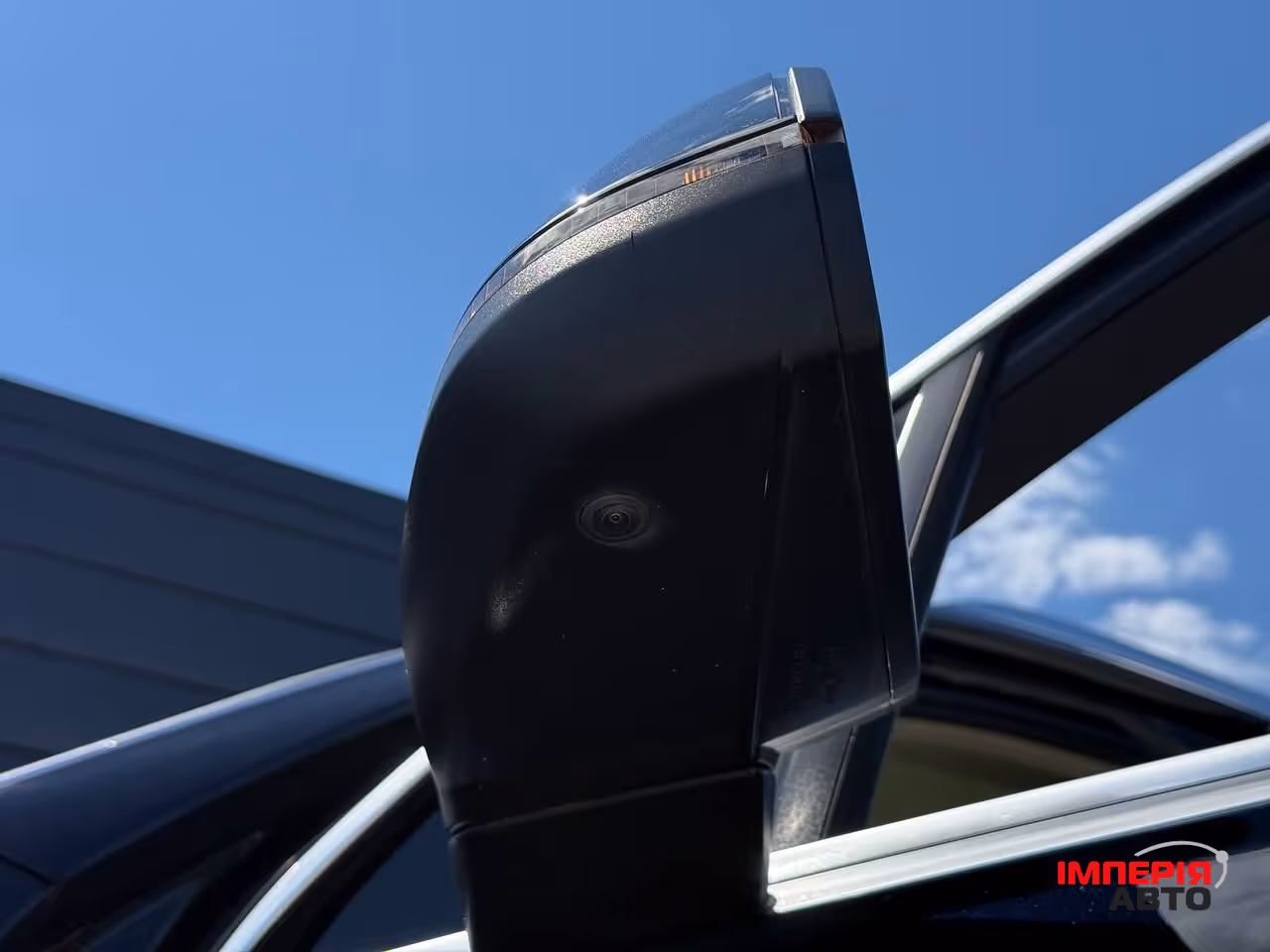 Audi Q7 - фото 16