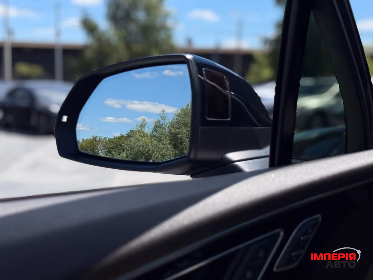 Audi Q7 - фото 13