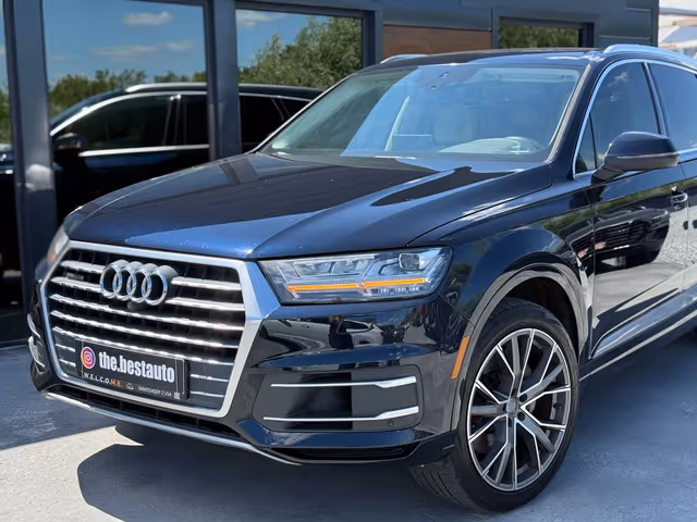 Audi Q7 - фото 2