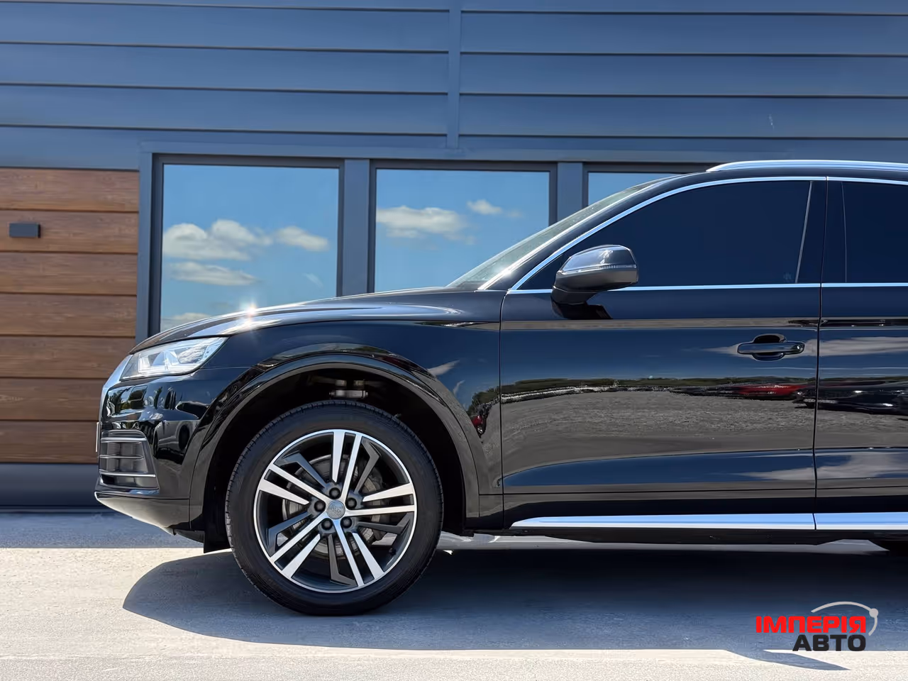 Audi Q5 - фото 6