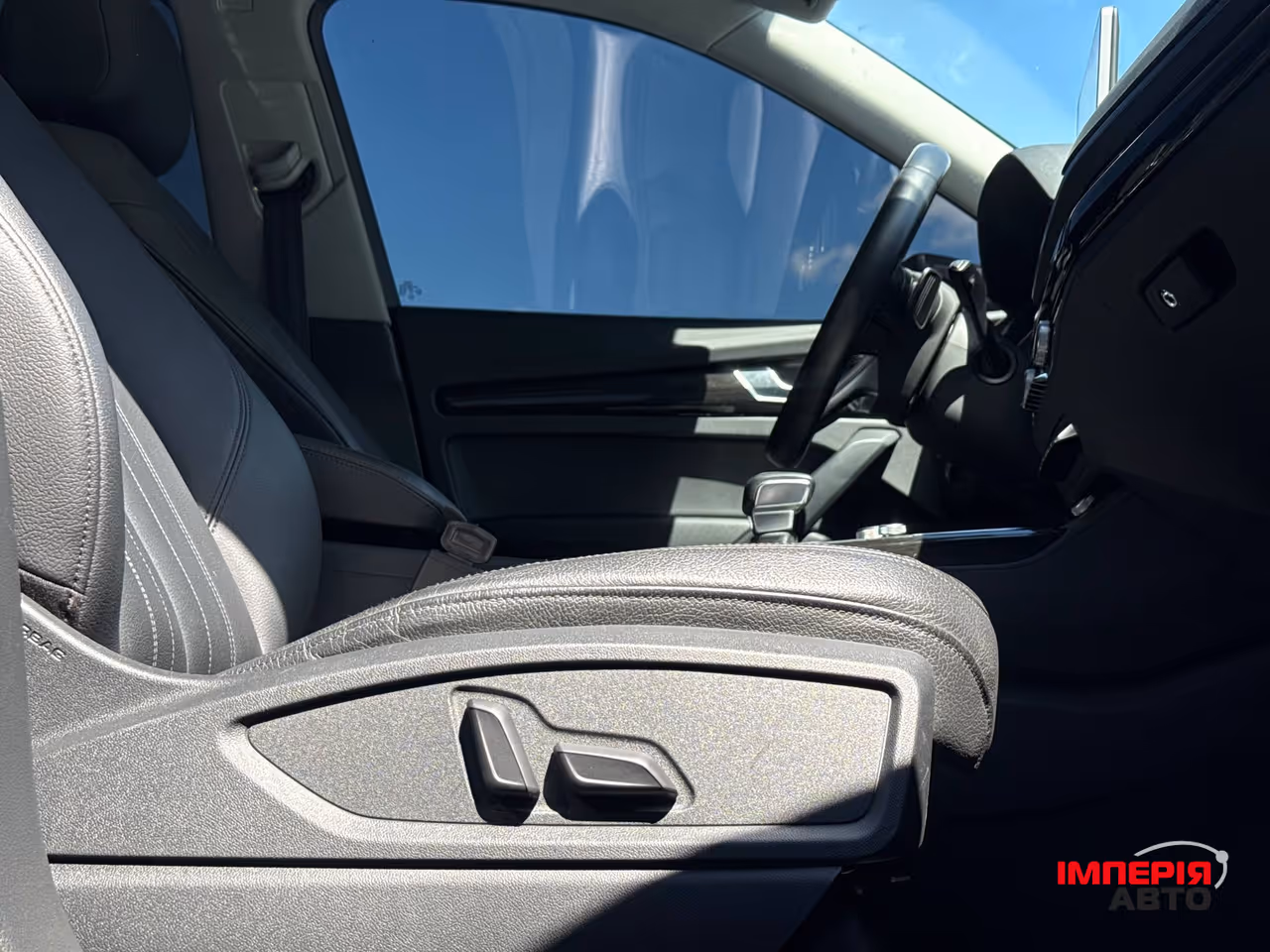Audi Q5 - фото 56
