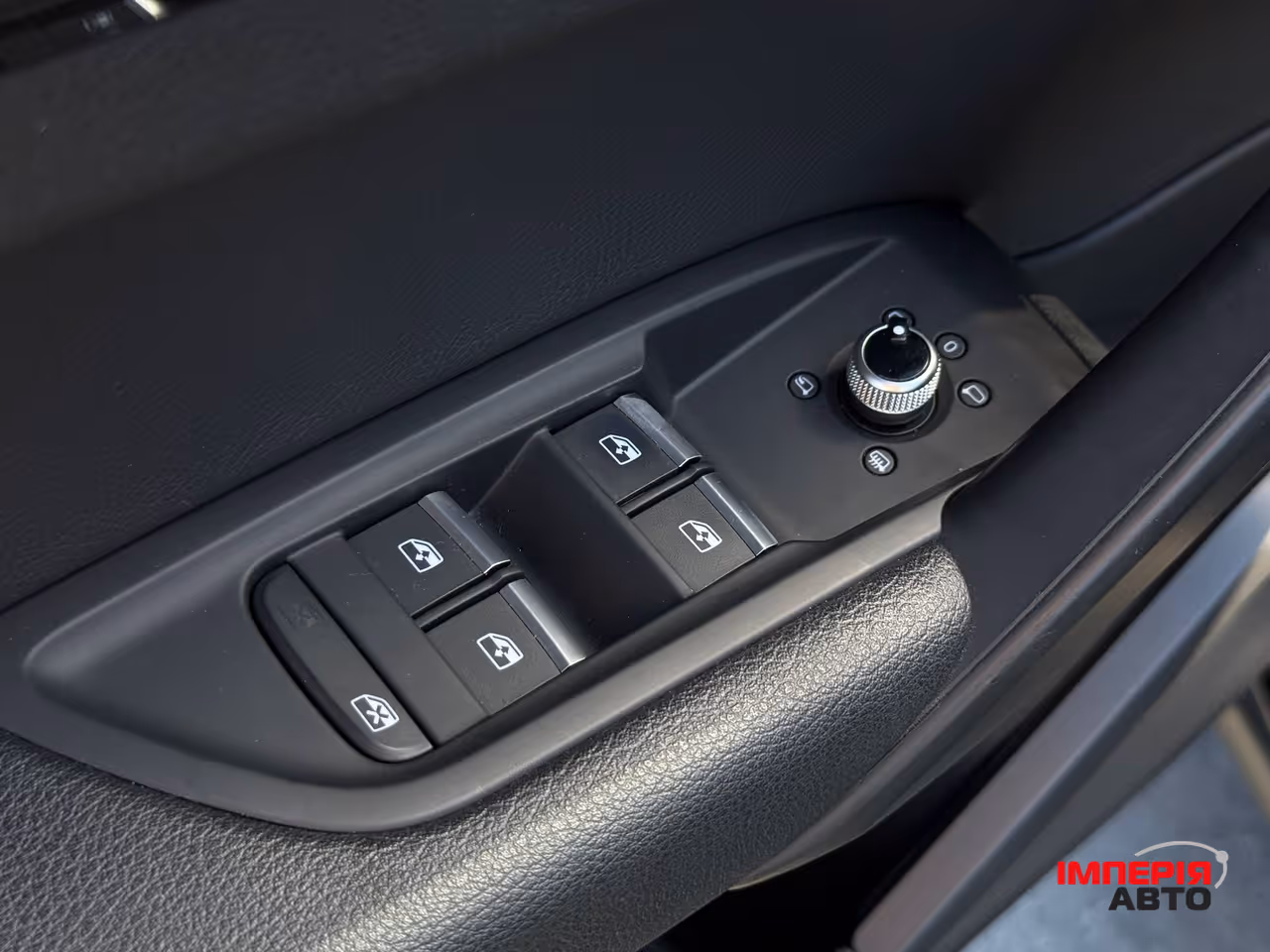 Audi Q5 - фото 20