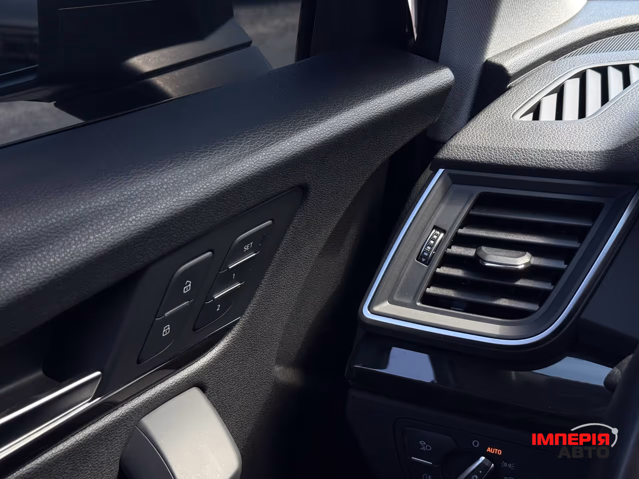 Audi Q5 - фото 28
