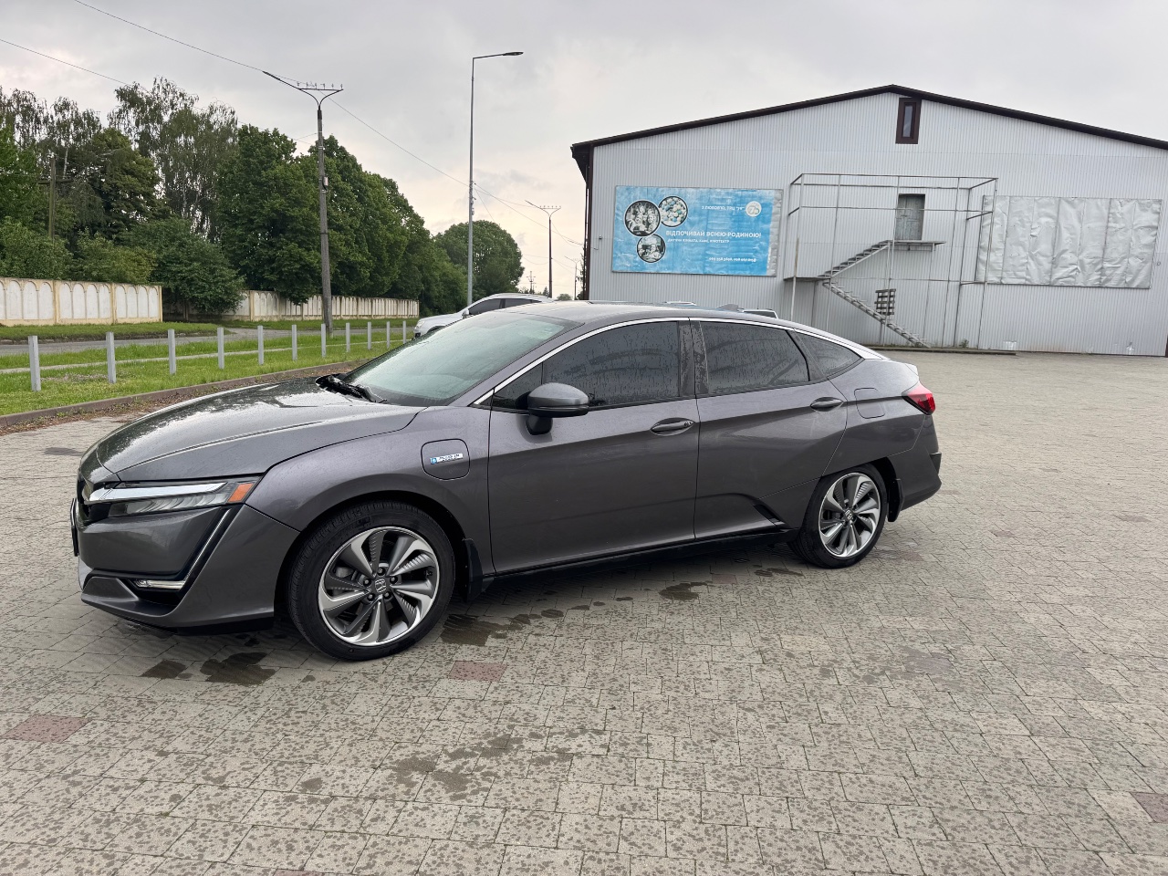 Honda Clarity - фото 3