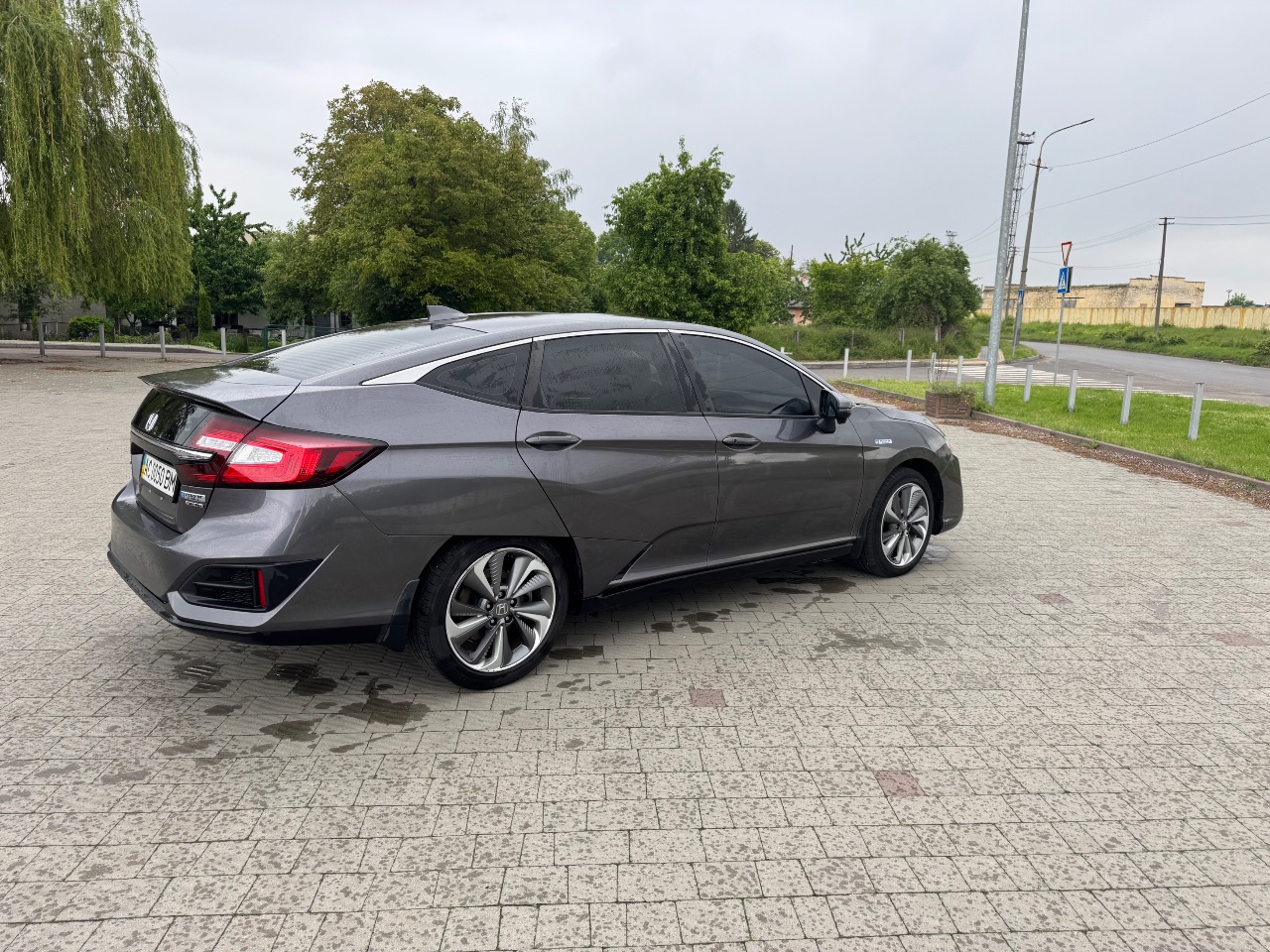 Honda Clarity - фото 4