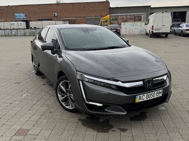 Honda Clarity - зображення 1