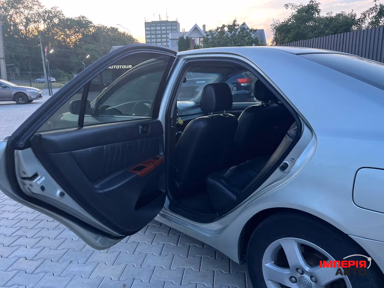 Toyota Camry - фото 8