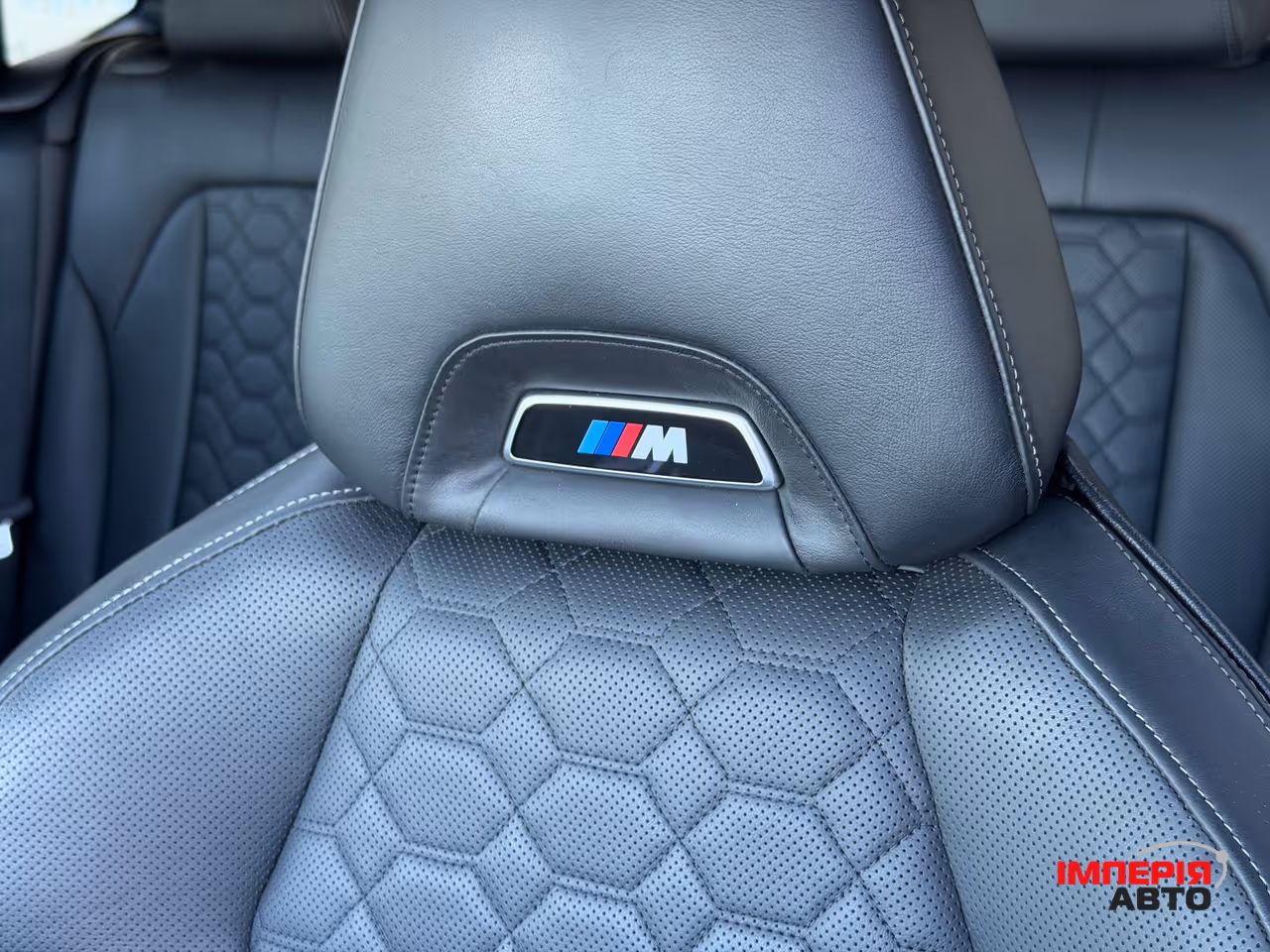 BMW X4 M - фото 21