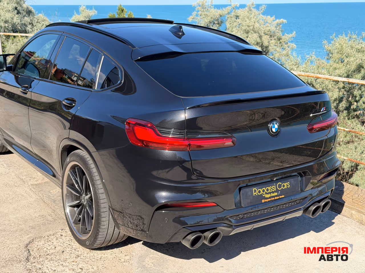 BMW X4 M - фото 8