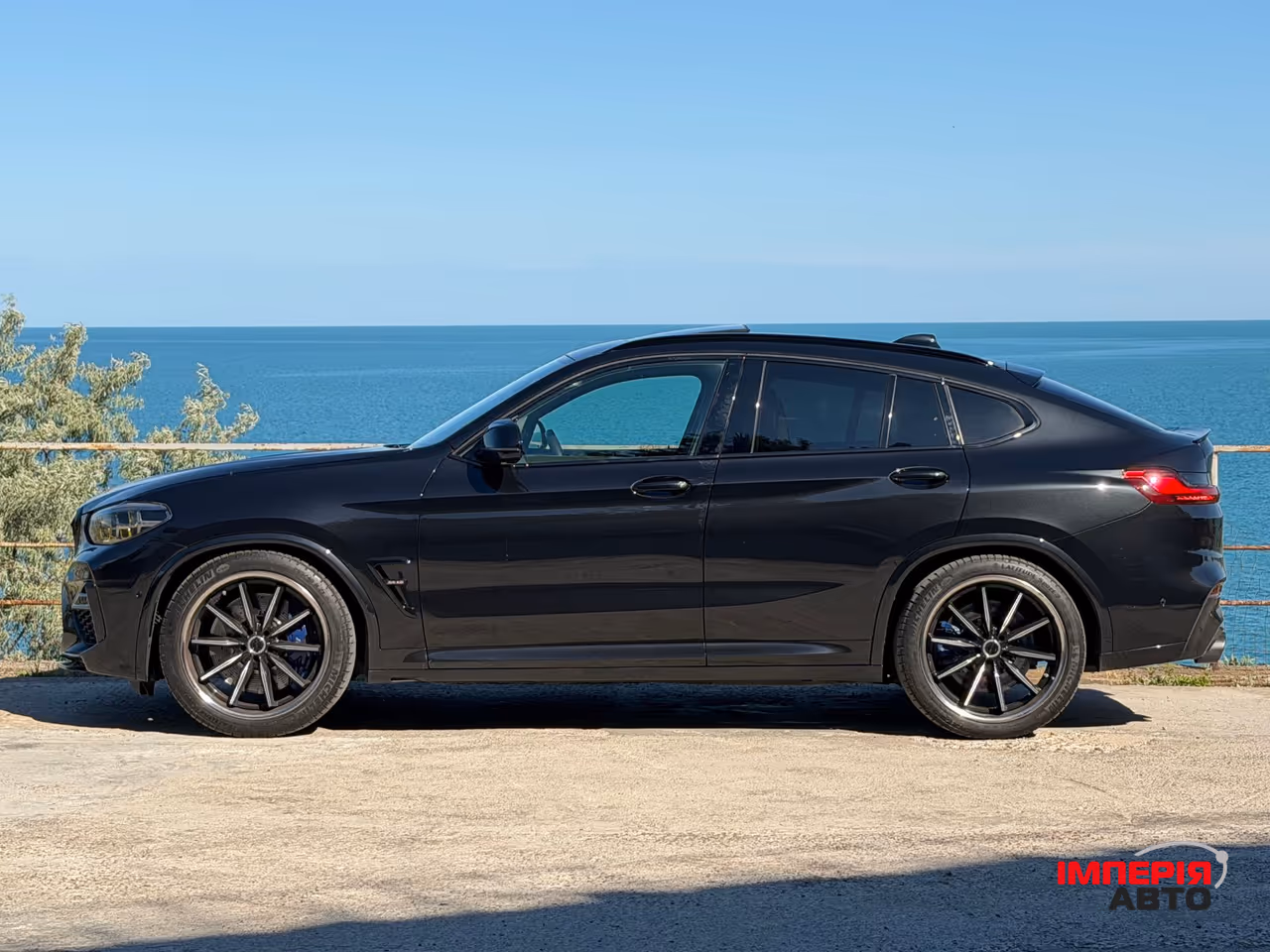 BMW X4 M - фото 10