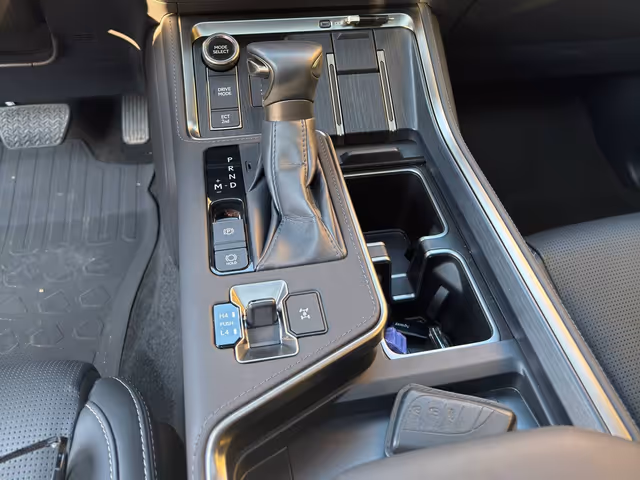 Lexus GX - фото 4