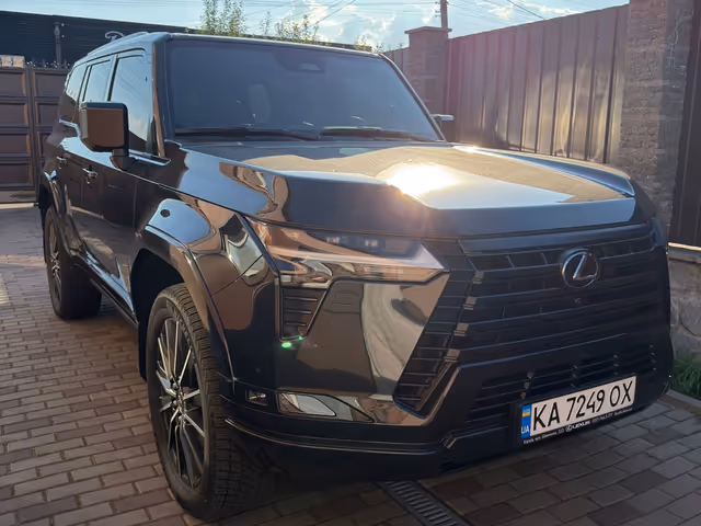 Lexus GX - фото 1