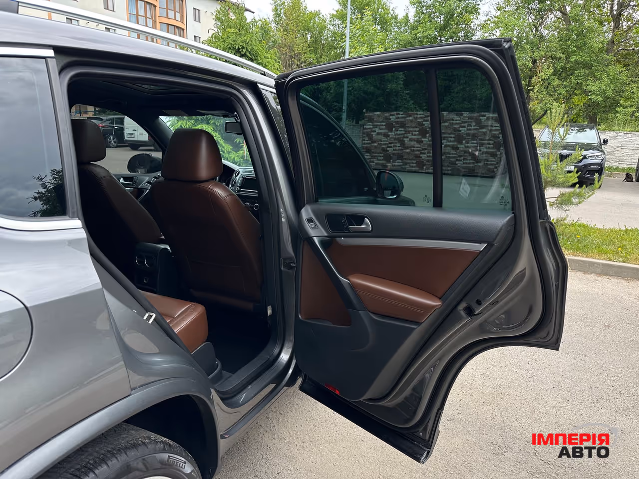 Volkswagen Tiguan - фото 35
