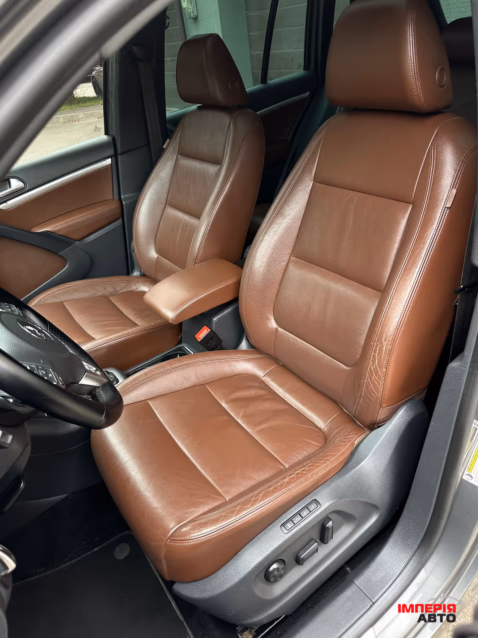 Volkswagen Tiguan - фото 15