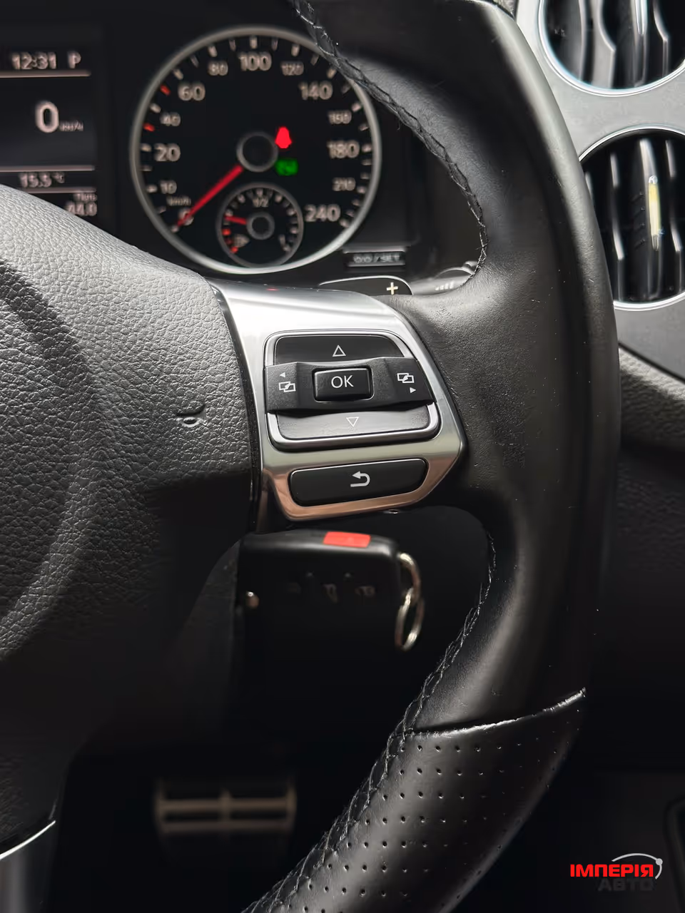 Volkswagen Tiguan - фото 22