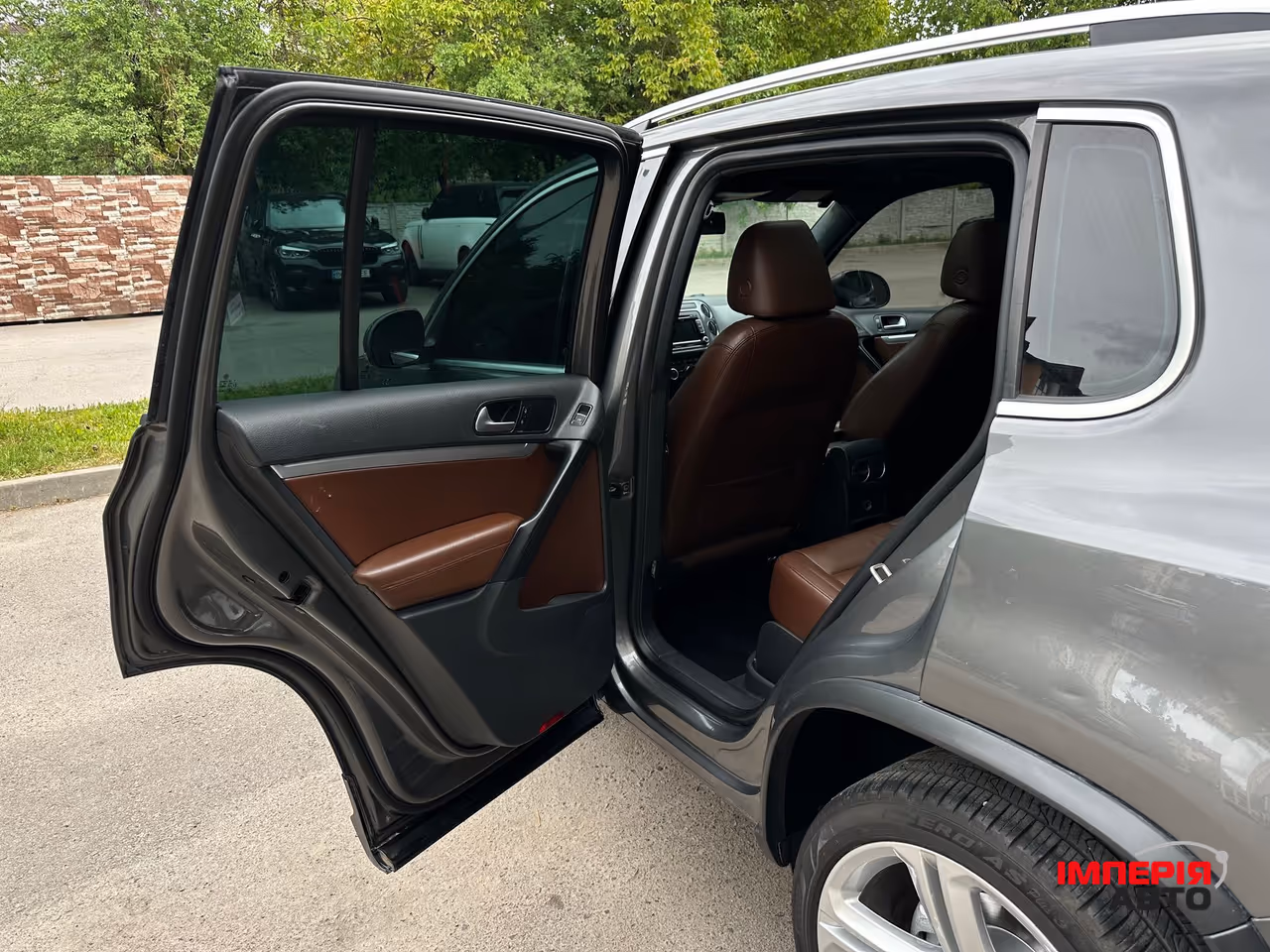 Volkswagen Tiguan - фото 38